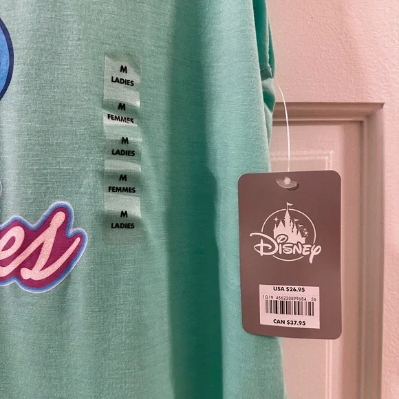 NWT! Disney’s Aladdin Tank - Genie Three Wishes - Picture 3 of 4